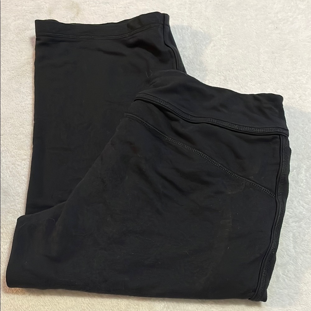 Green Tea Black Comfortable Capris